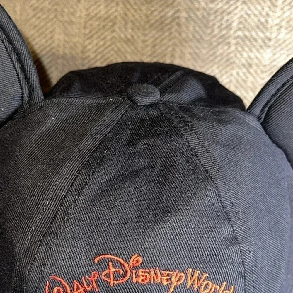 DISNEY WALT DISNEY WORLD PARKS MICKEY MOUSE BALLCAP HAT WITH MICKEY EARS EUC - Picture 10 of 13